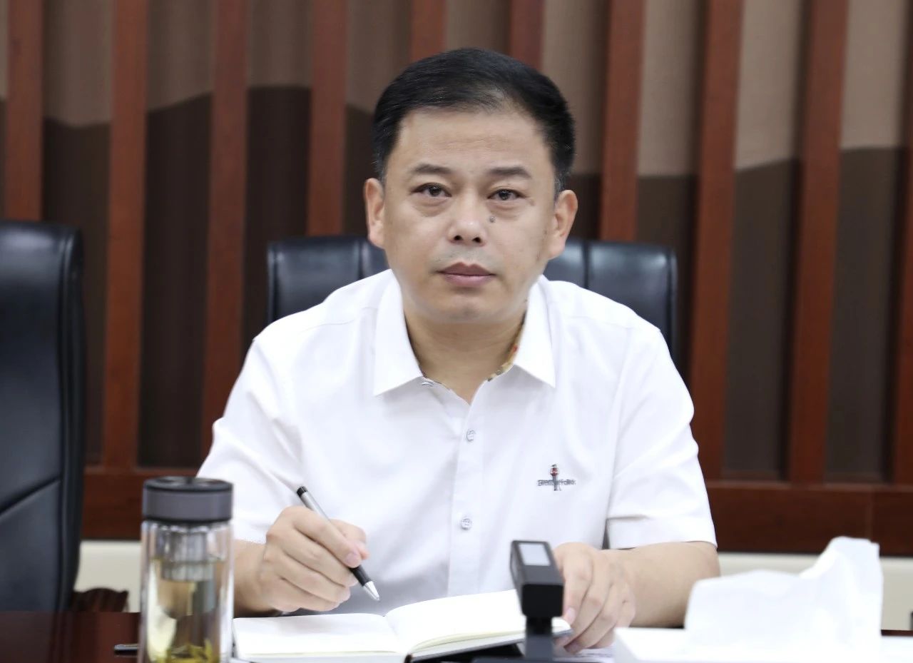 全面總結(jié) 系統(tǒng)部署——宏河集團召開2025 年第三季度安全工作會議暨7月份總經(jīng)理安全辦公1